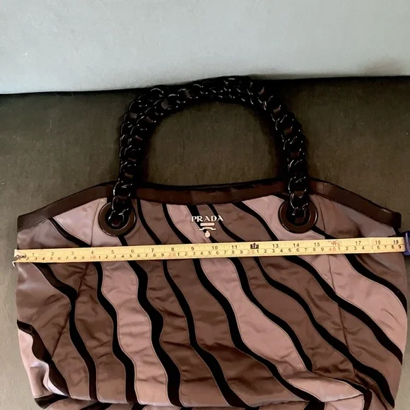 Prada Nappa & Tessuto Waves Tote Prada Black  and Gray tote bag - Picture 6 of 8